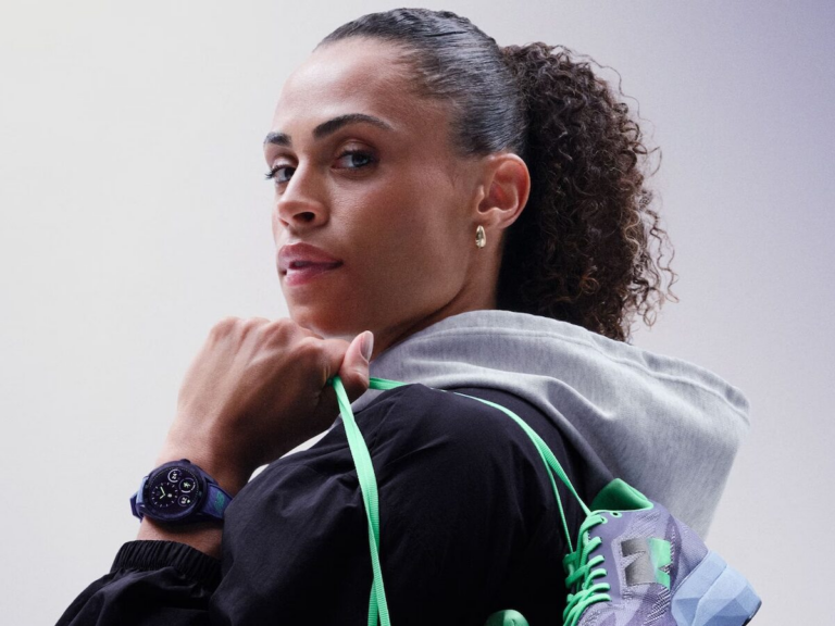 TAG Heuer Connected Calibre E5 x New Balance Smartwatch