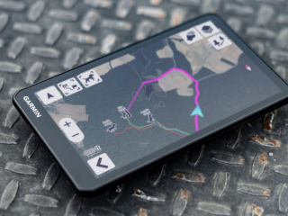 Garmin DriveTrack 72