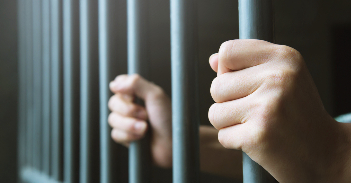 Dubai court jails two men for scamming tourist with fake mobile phones – The Filipino Times