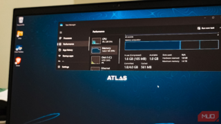 I switched to a lightweight Windows mod, and it's faster than many Linux distros I've tried